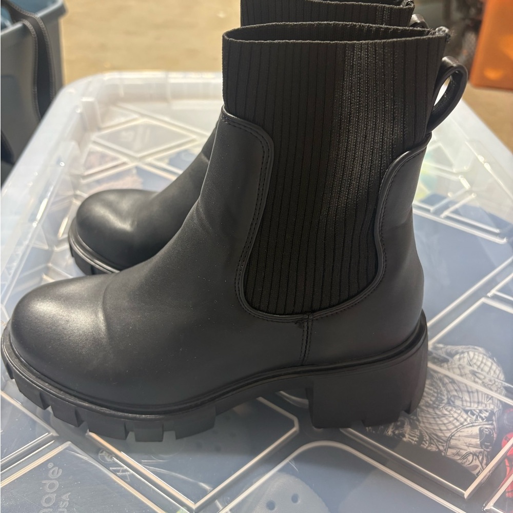 Steve Madden Black Chunky Ankle Boots